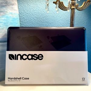 Incase Hardshell 13” MacBook Pro case